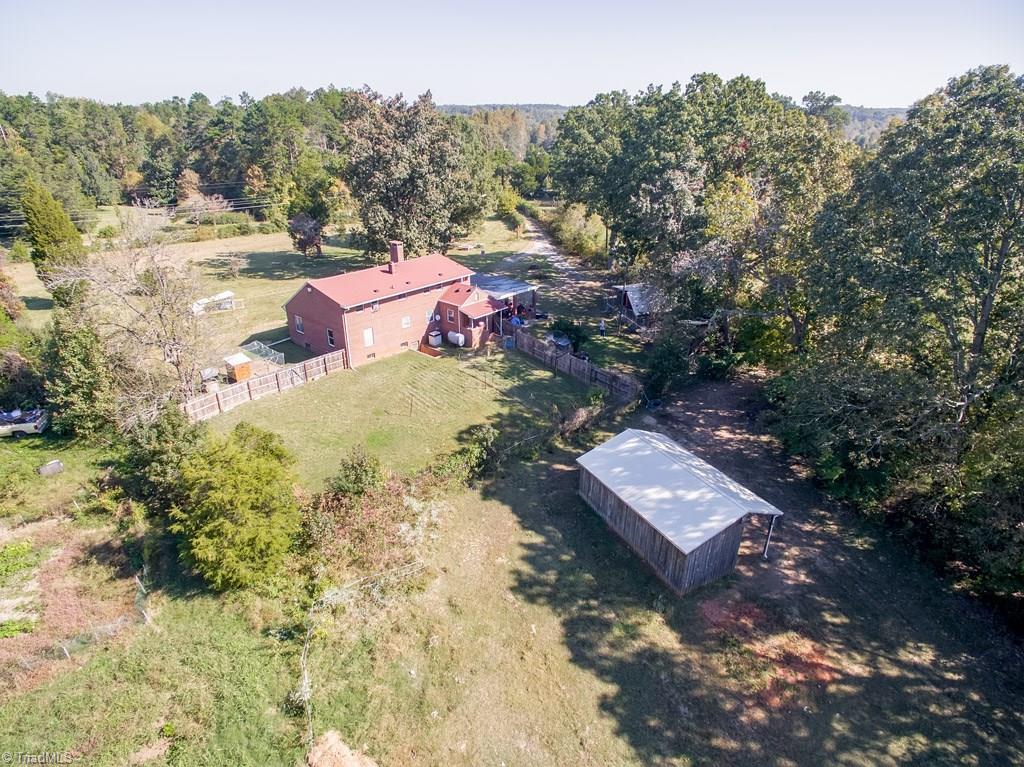 6225 Davis Mill Road Randleman, NC 27317 - Photo 8 of 30 Gallery Image 8