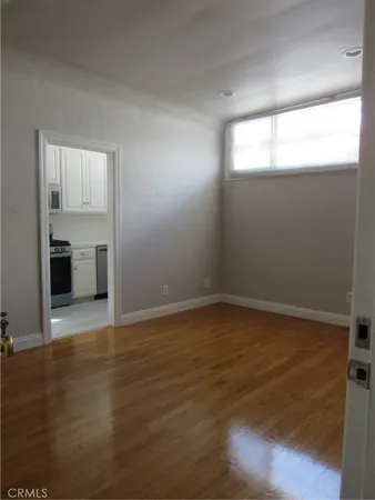 a empty walk in closet