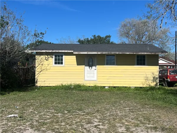 $45,000 | 625 East Ave H, Robstown, TX 78380