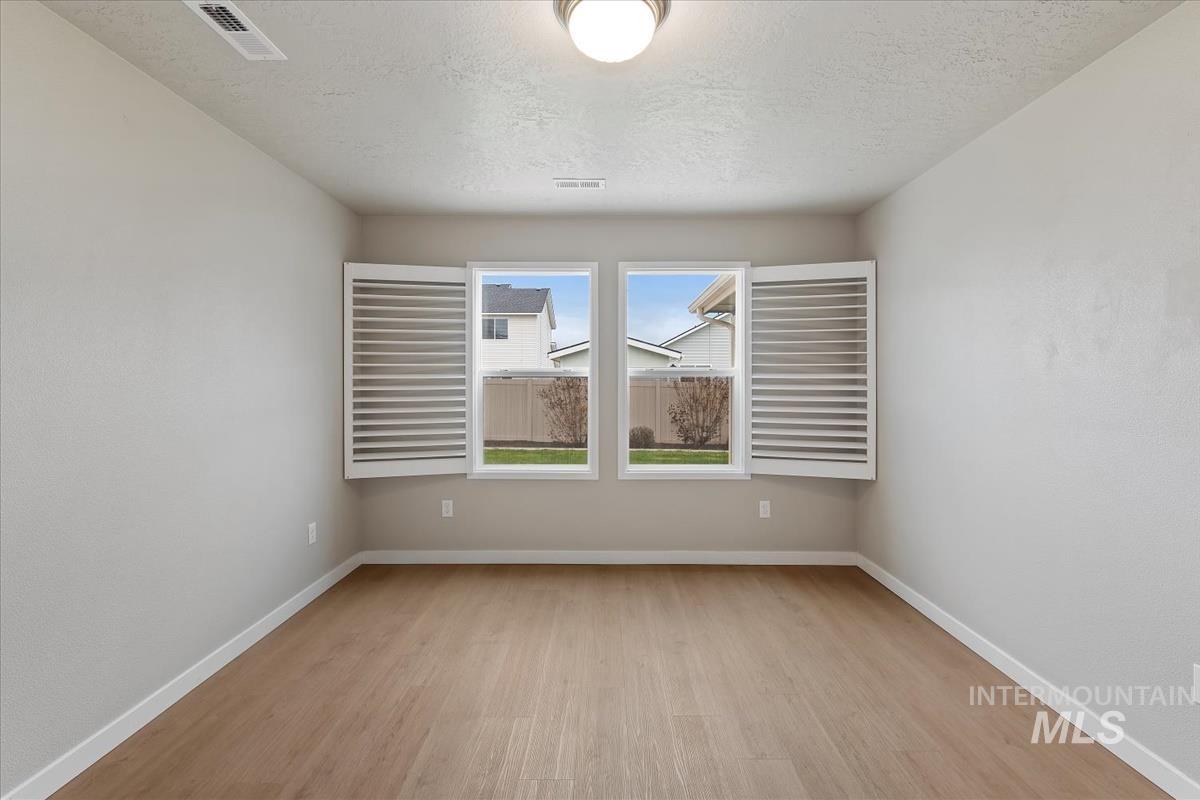12288 Varga Street Caldwell, ID 83607 - Photo 15 of 32
