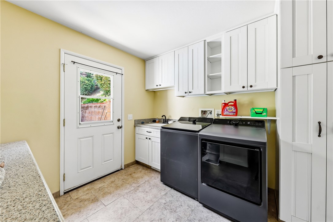6691 Orangewood Road Highland, CA 92346 - Photo 40 of 71