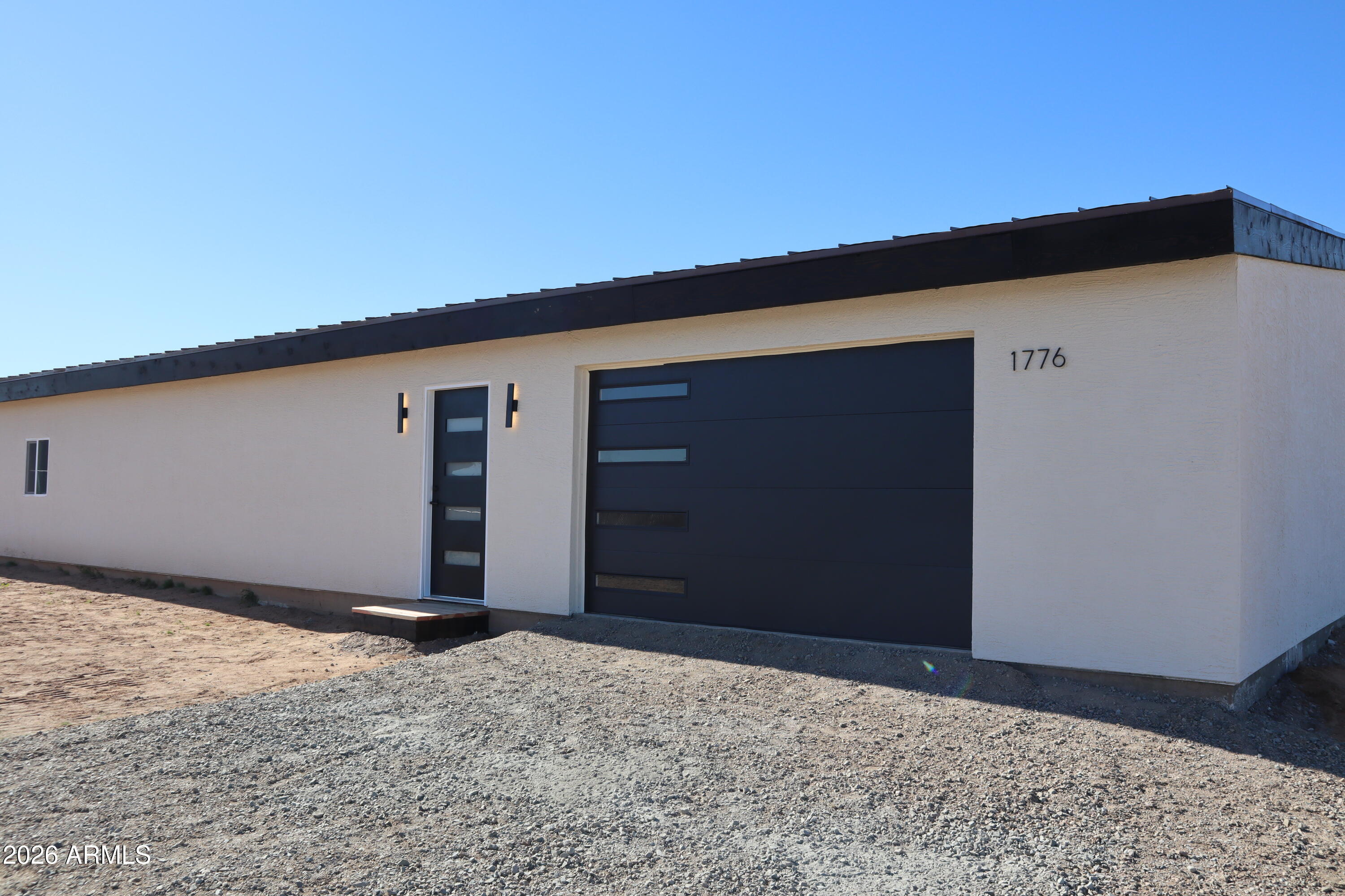 1776 North Smart Road Maricopa, AZ 85139 - Photo 1 of 25 1) 66810-69679f392a15f