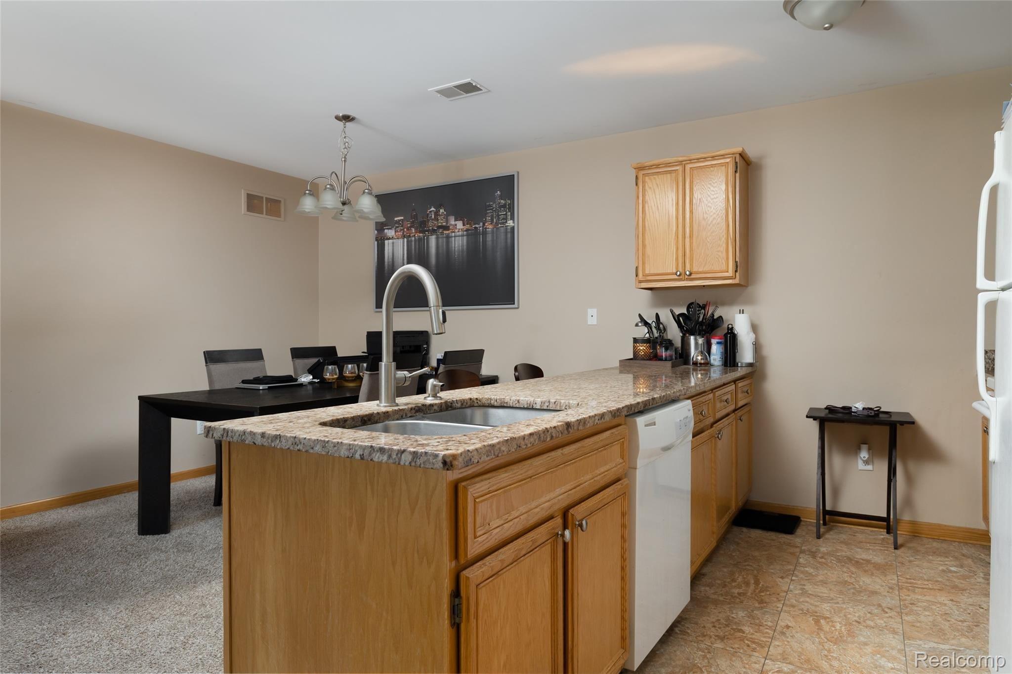 2222 Frazho Road Warren, MI 48091 - Photo 8 of 16 8.jpg