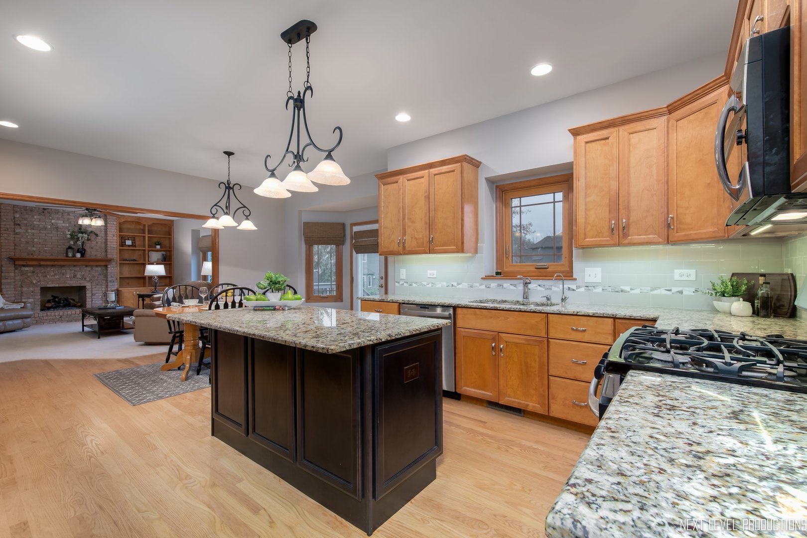2331 Modaff Road Naperville, IL 60565 - Photo 9 of 25 Gallery Image 9