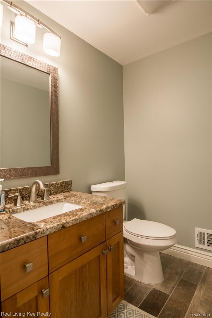 4120 Plum Lane Rochester, MI 48306 - Photo 43 of 49 4120PlumLane-41 basement bath.jpg