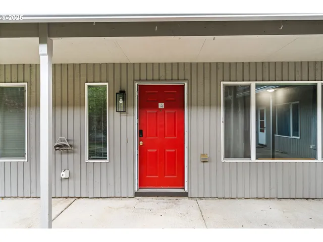 $230,000 | 5304 Northeast 84th Loop, Unit 16, Vancouver, WA 98662