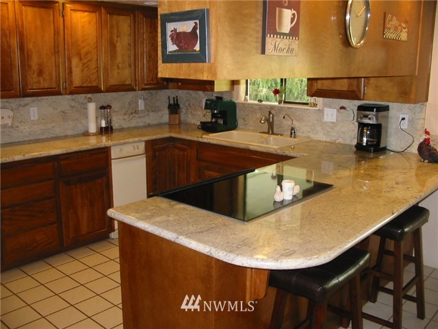 1687 West Gillis Road Othello, WA 99344 - Photo 3 of 20