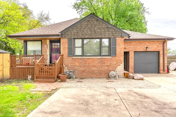 $449,999 | 17W445 Butterfield Road, Oakbrook Terrace, IL 60181