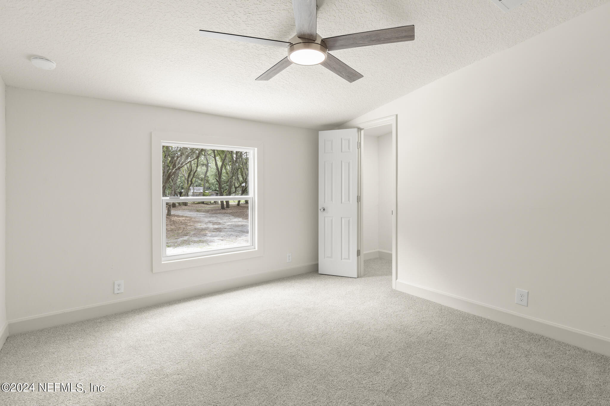 135 Sand Lake Road Interlachen, FL 32148 - Photo 21 of 53 135 Sand Lakes Dr-023-07192024