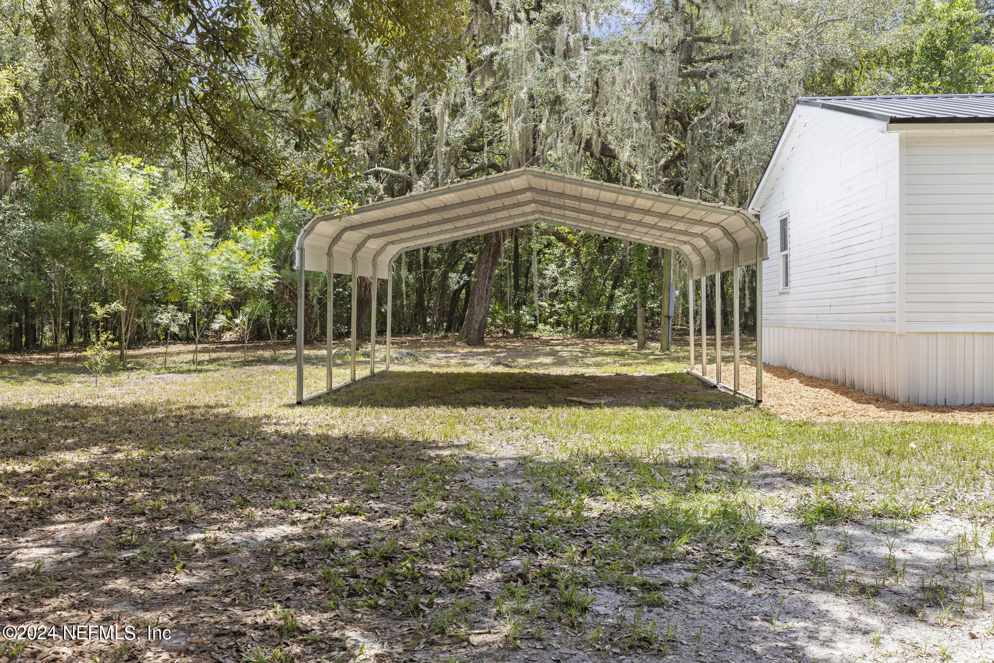 135 Sand Lake Road Interlachen, FL 32148 - Photo 31 of 53 135 Sand Lakes Dr-031-07192024