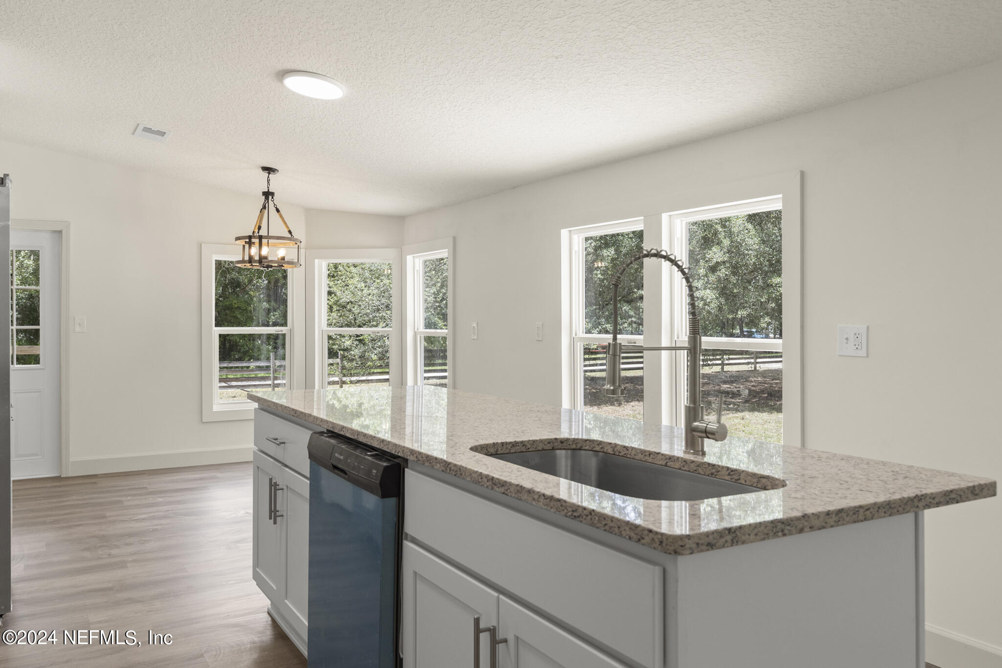 135 Sand Lakes Dr-007-07192024