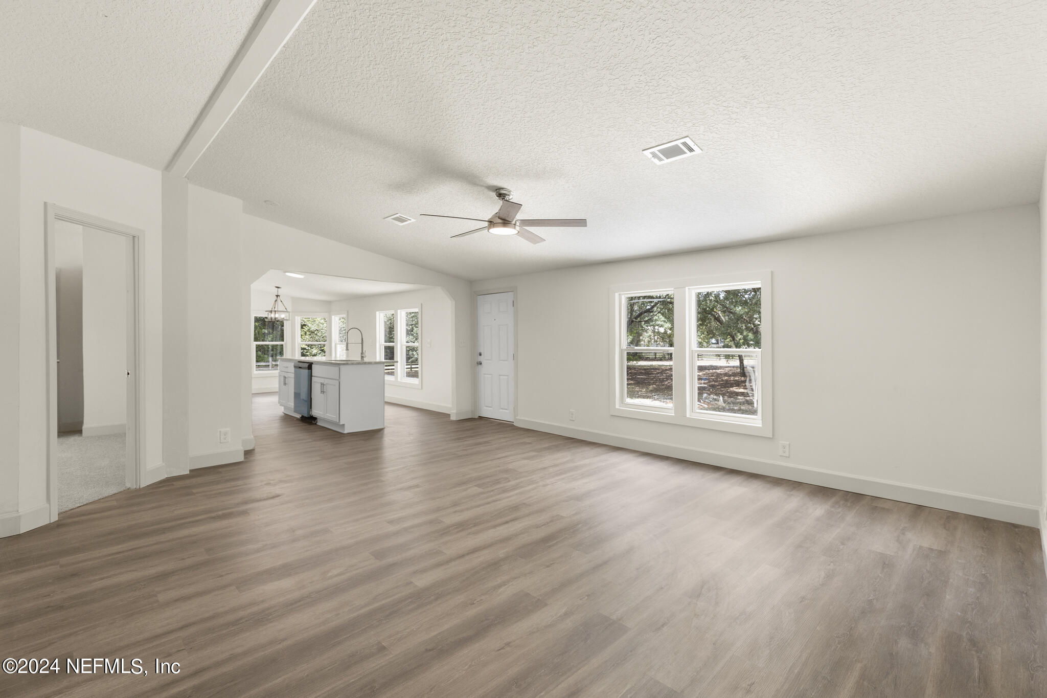 135 Sand Lakes Dr-005-07192024