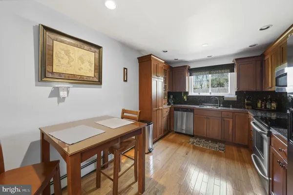 $649,900 | 28 Green Ridge Road, Yardley, PA 19067