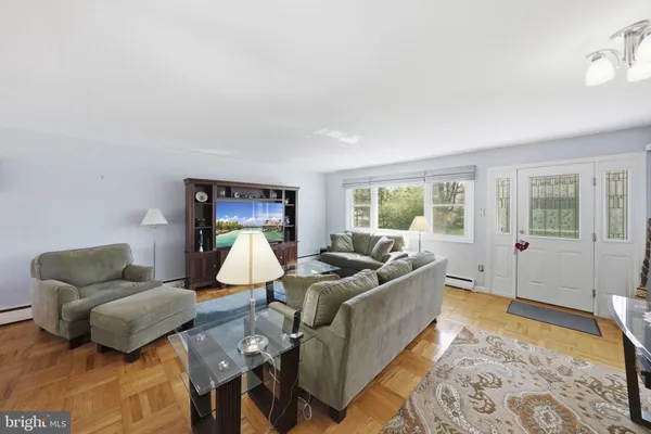 $649,900 | 28 Green Ridge Road, Yardley, PA 19067