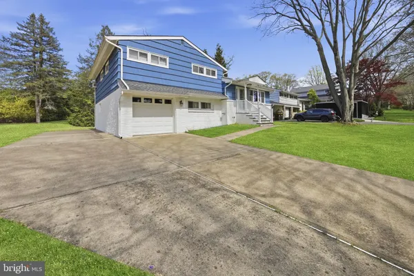 $649,900 | 28 Green Ridge Road, Yardley, PA 19067