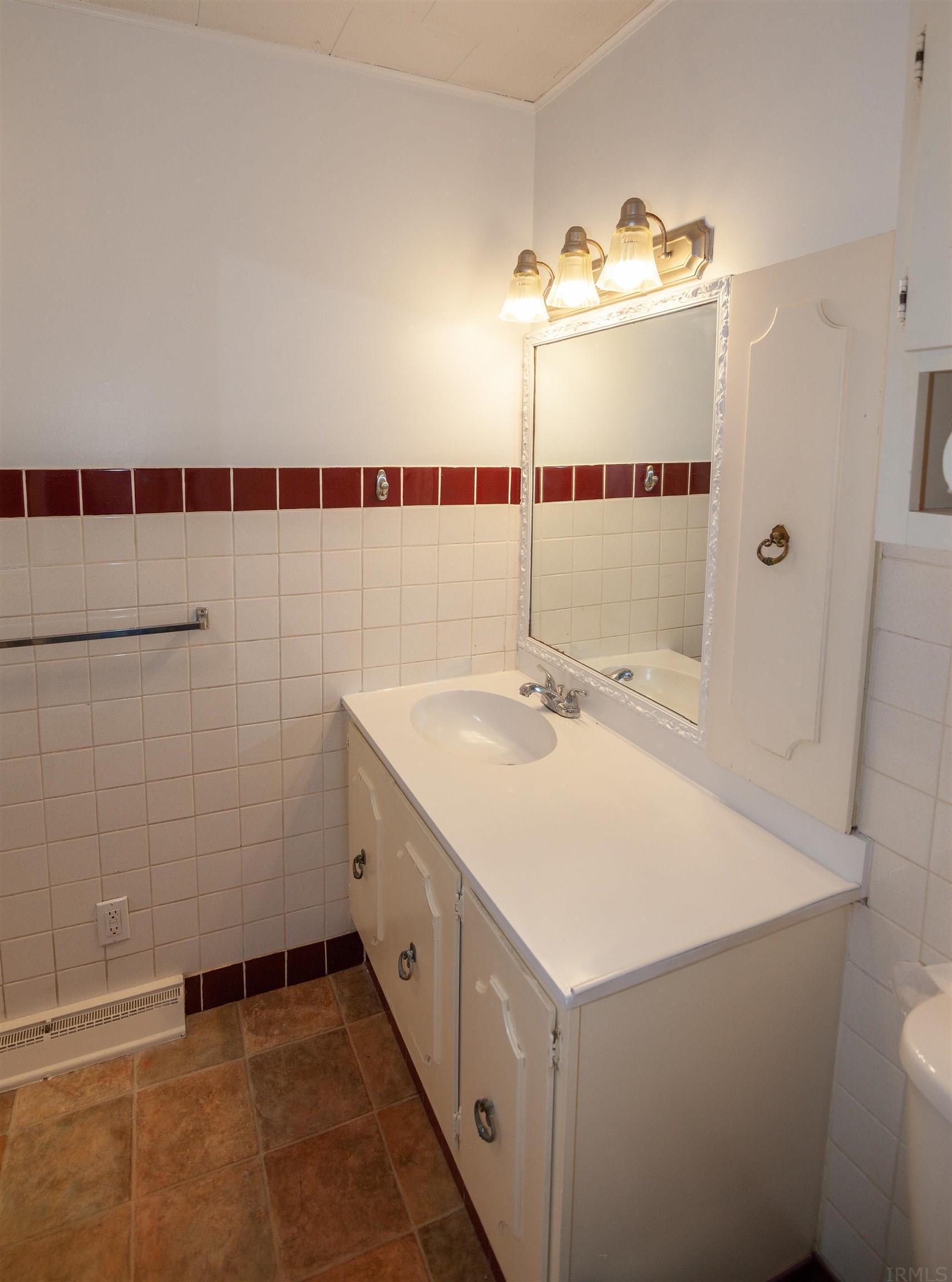 4607 South Country Club Road Warsaw, IN 46580 - Photo 12 of 28