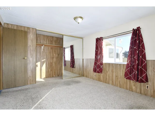 $99,000 | 900 Northeast Francis Avenue, Gresham, OR 97030