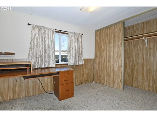 $89,000 | 900 Northeast Francis Avenue, Gresham, OR 97030