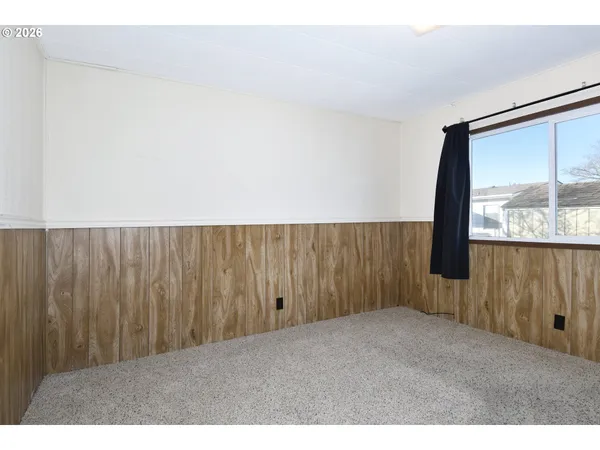 $89,000 | 900 Northeast Francis Avenue, Gresham, OR 97030