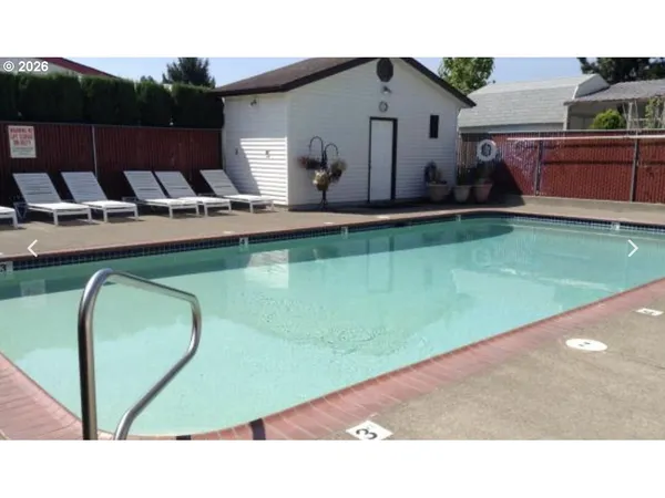 $89,000 | 900 Northeast Francis Avenue, Gresham, OR 97030