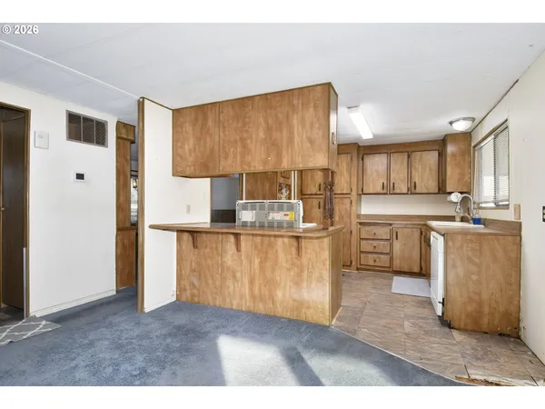 $89,000 | 900 Northeast Francis Avenue, Gresham, OR 97030