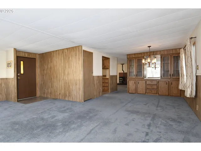 $99,000 | 900 Northeast Francis Avenue, Gresham, OR 97030