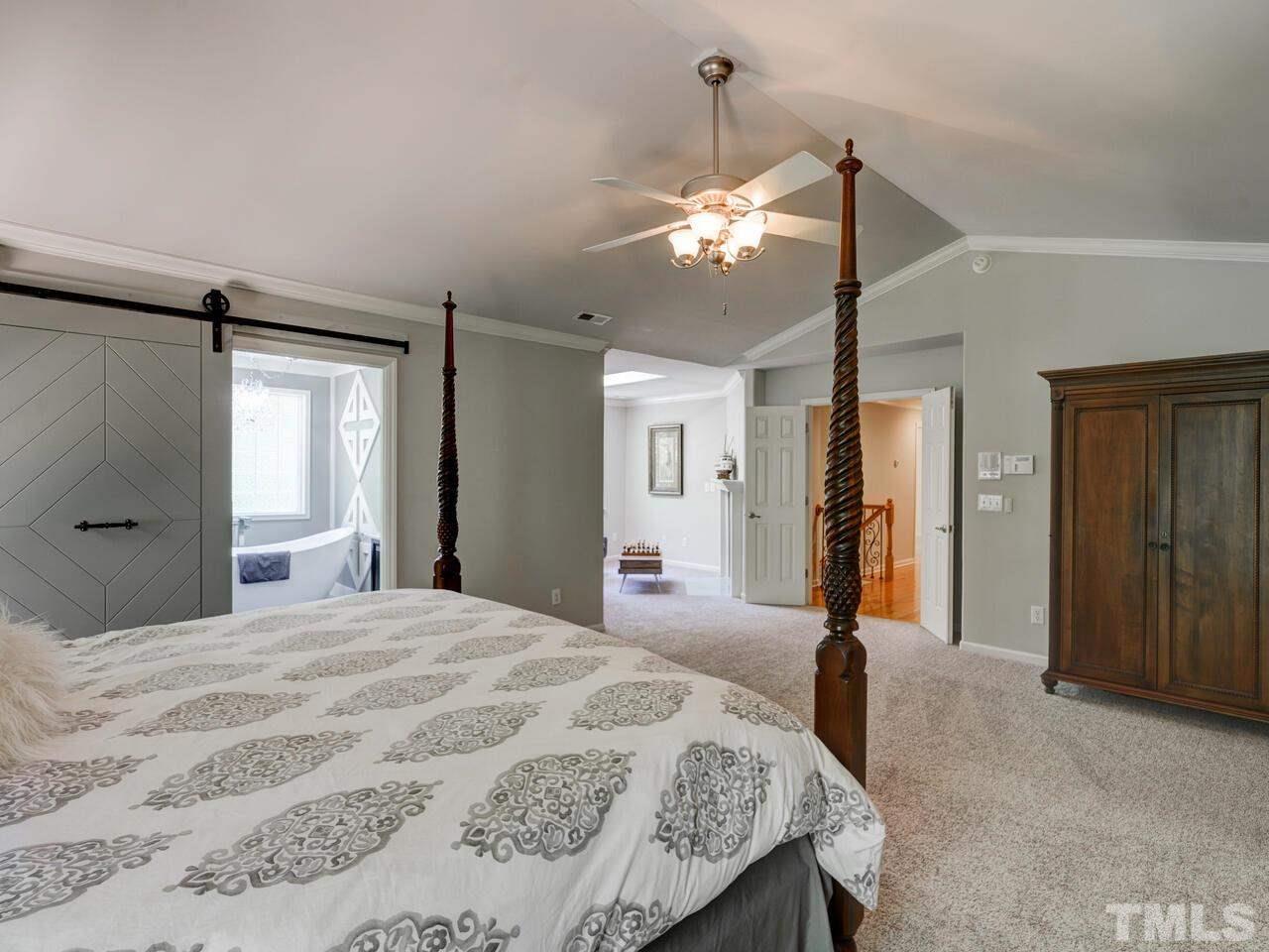 4616 Cross Brook Lane Raleigh, NC 27610 - Photo 14 of 30 Gallery Image 14