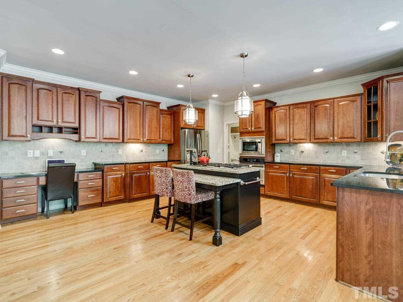 4616 Cross Brook Lane Raleigh, NC 27610 - Photo 8 of 30 Gallery Image 8