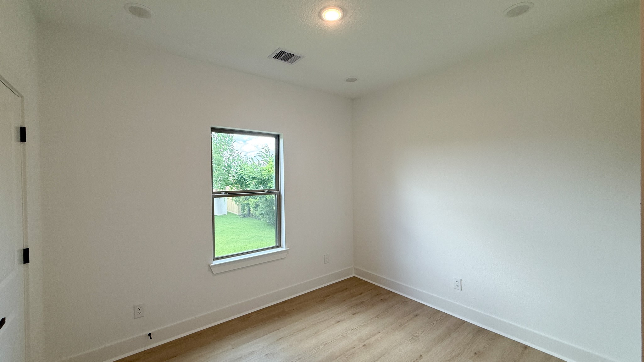 5414 Ina Street Houston, TX 77028 - Photo 12 of 19
