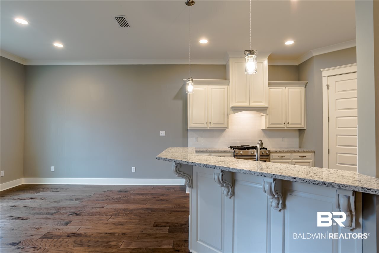 385 Rothley Avenue Fairhope, AL 36532 - Photo 10 of 33