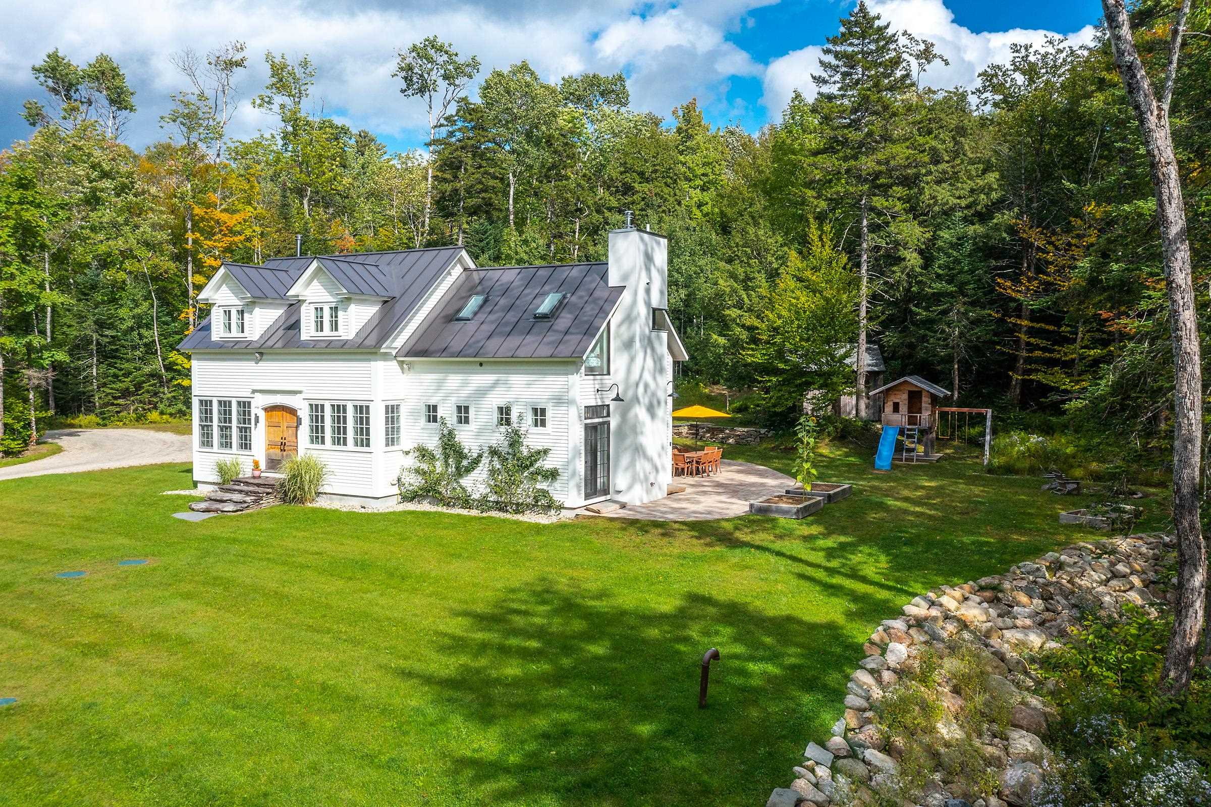 284 Landgrove Road Landgrove, VT 05148 - Photo 2 of 39