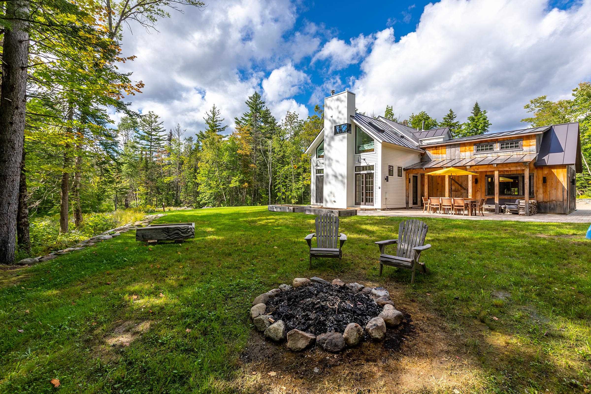 284 Landgrove Road Landgrove, VT 05148 - Photo 4 of 39
