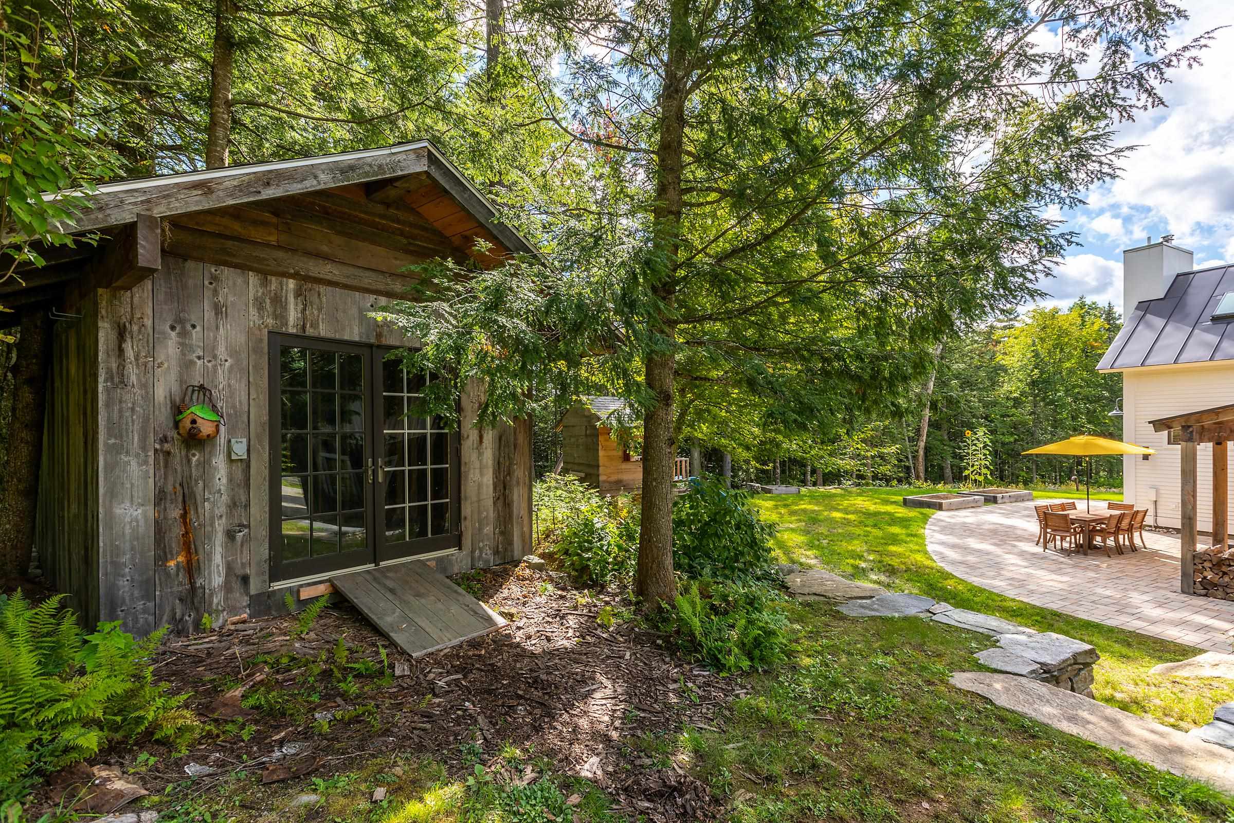 284 Landgrove Road Landgrove, VT 05148 - Photo 37 of 39