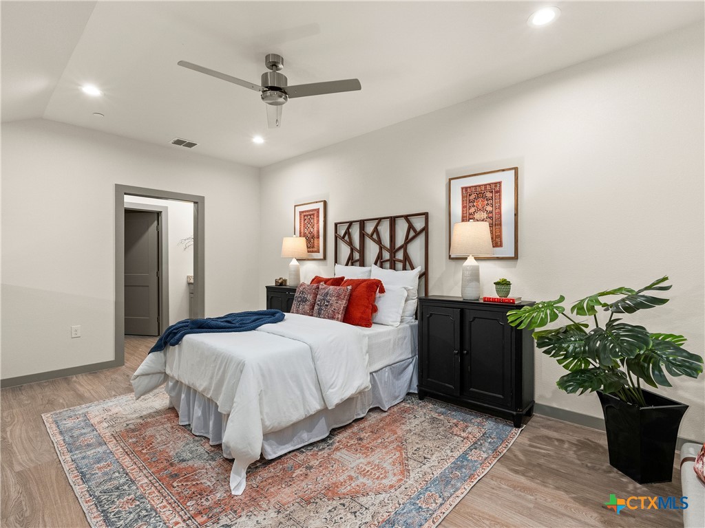 1554 Gruene Road, Unit B5 New Braunfels, TX 78130 - Photo 13 of 31