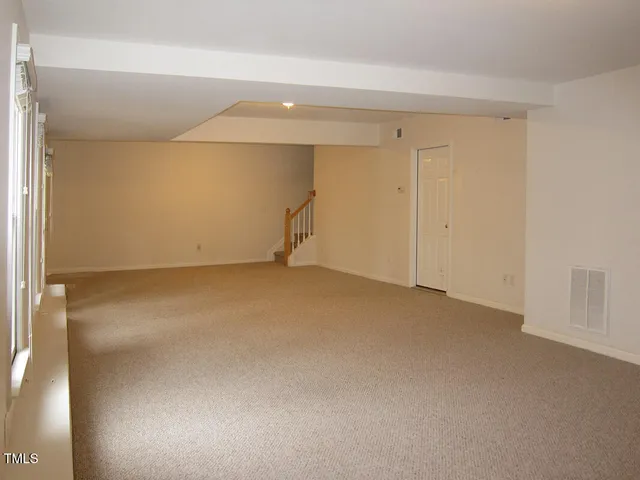 a view of empty room