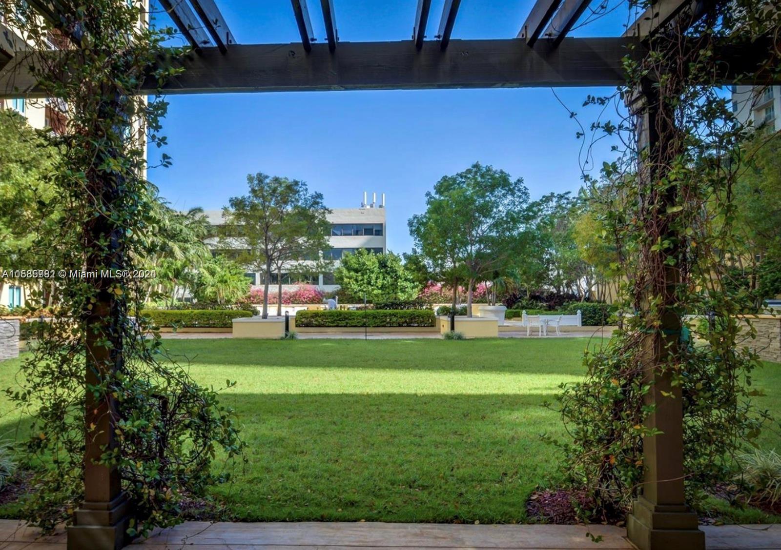 7355 Southwest 89th Street, Unit 420N Miami, FL 33156 - Photo 9 of 15