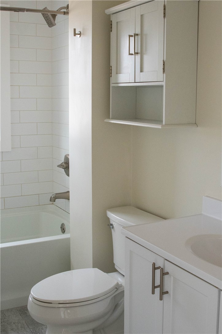 457 Carolina Back Road, Unit B Charlestown, RI 02813 - Photo 6 of 16