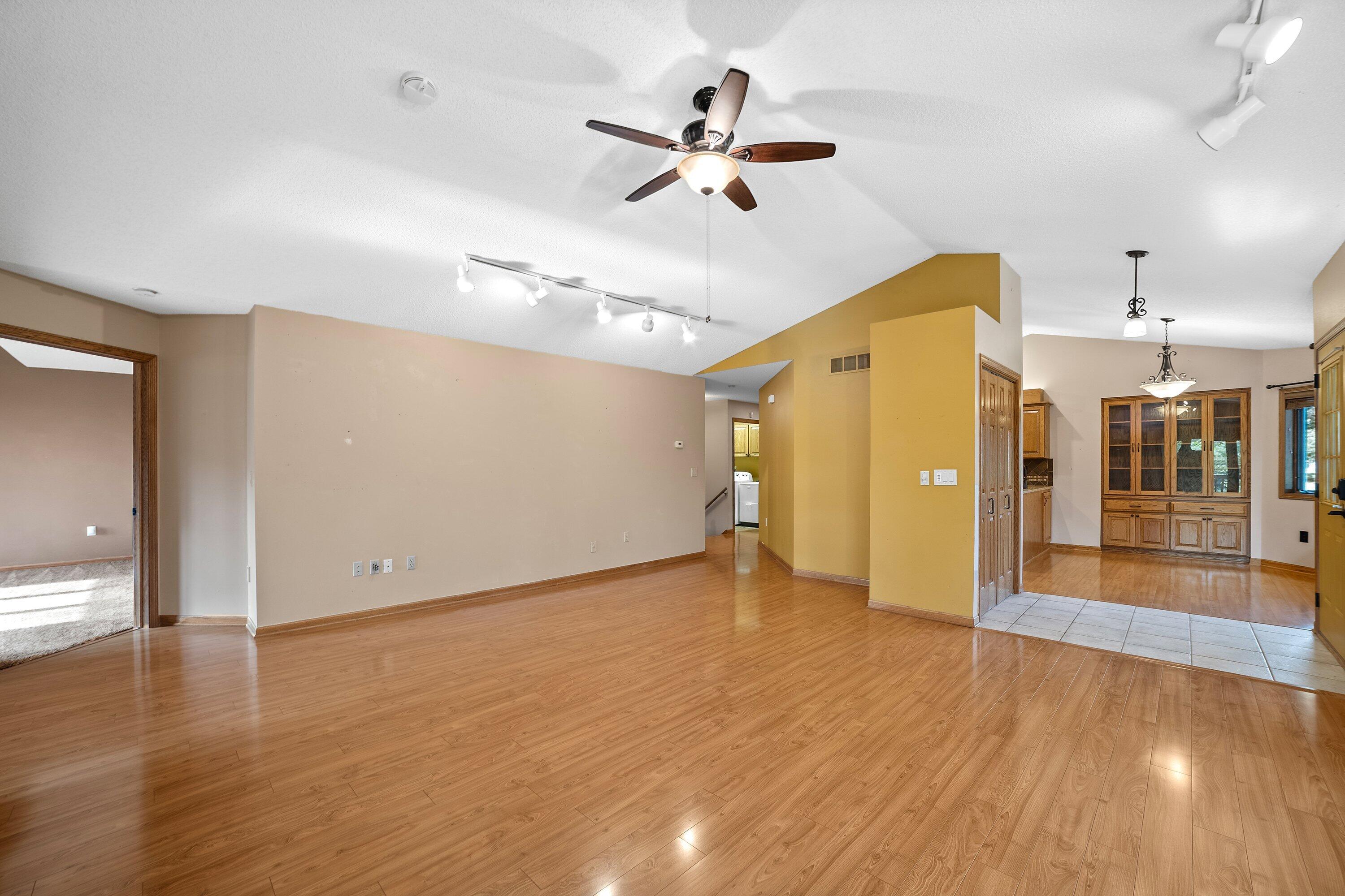 613 Bayview Road Mukwonago, WI 53149 - Photo 12 of 58 Large Living Room