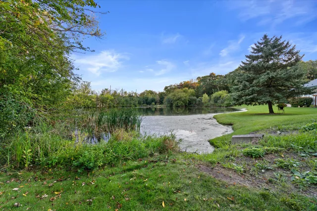 $409,900 | 613 Bayview Road, Mukwonago, WI 53149