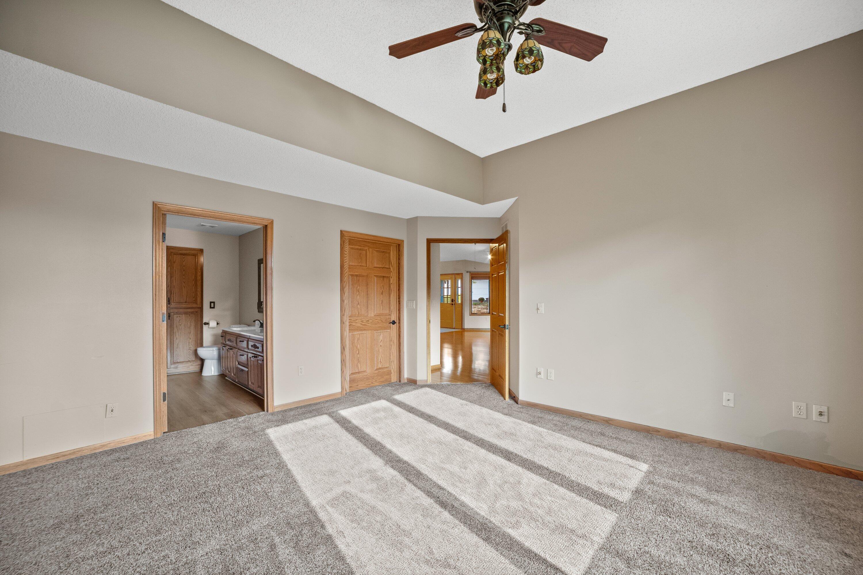 613 Bayview Road Mukwonago, WI 53149 - Photo 28 of 58 Master Bedroom w/Bathroom Suite