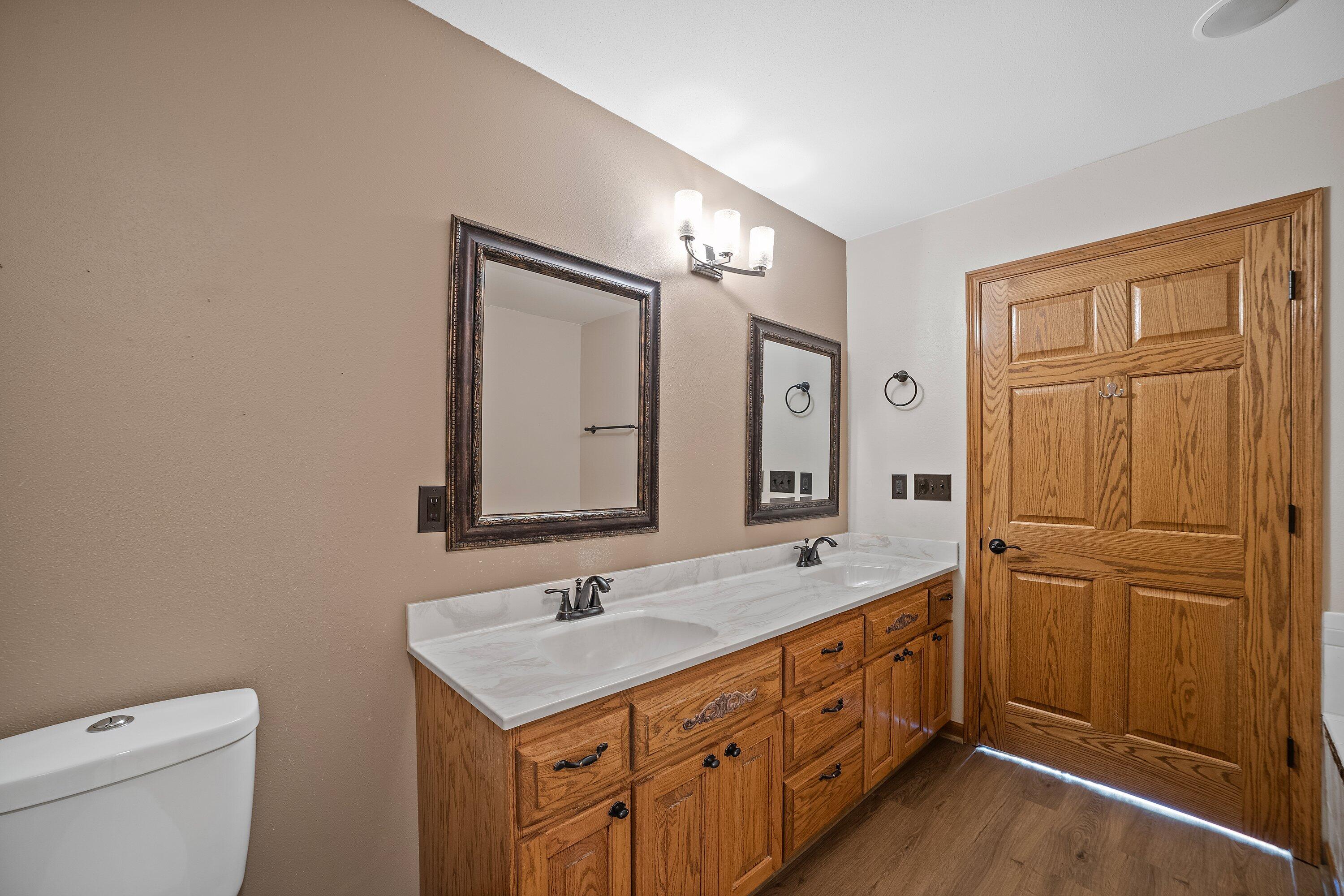 613 Bayview Road Mukwonago, WI 53149 - Photo 32 of 58 Dual Sinks