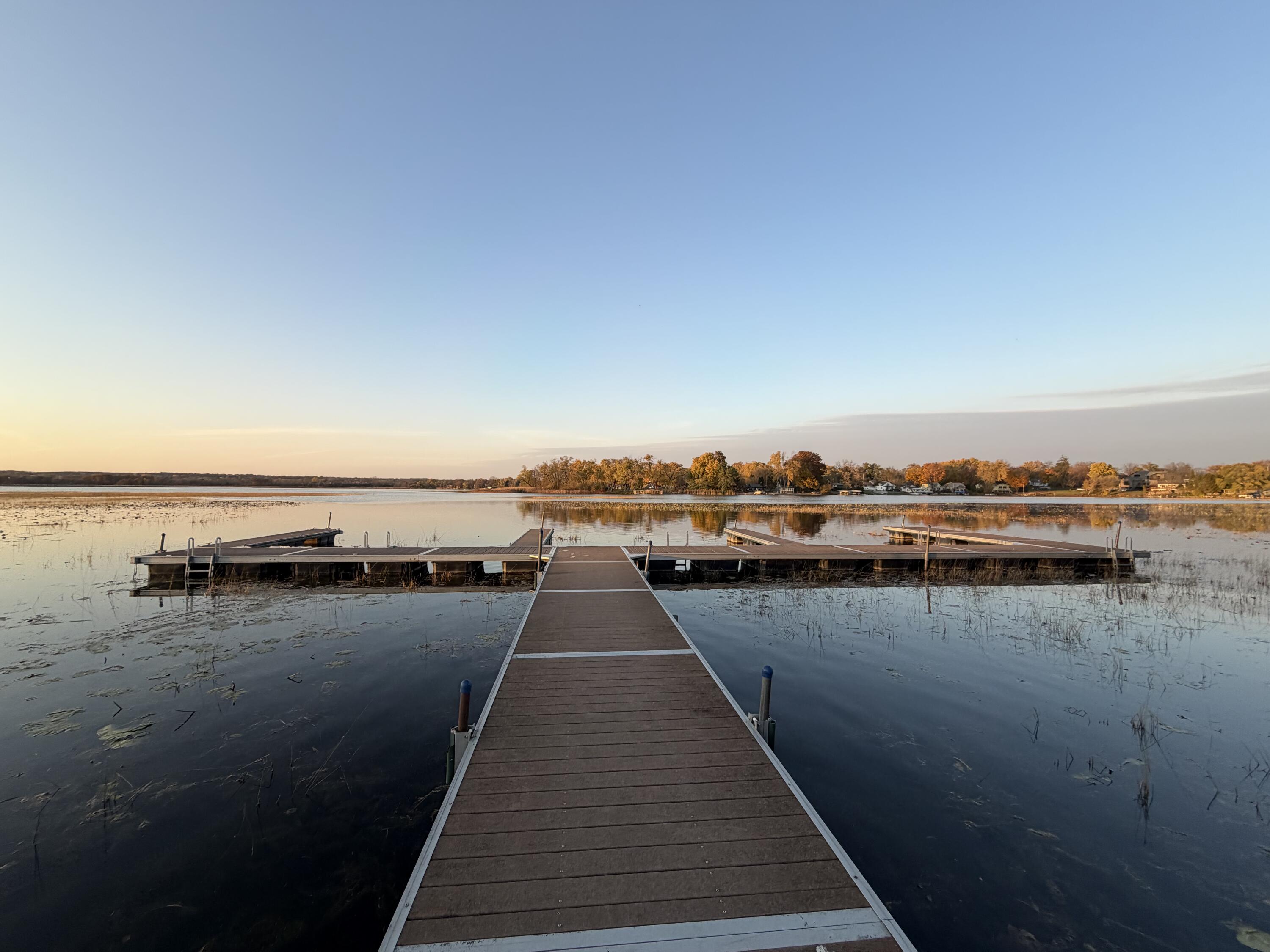 613 Bayview Road Mukwonago, WI 53149 - Photo 52 of 58 HOA Common Pier Area