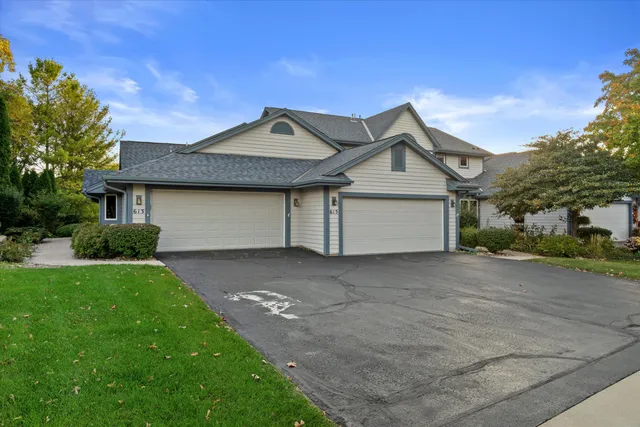 $409,900 | 613 Bayview Road, Mukwonago, WI 53149