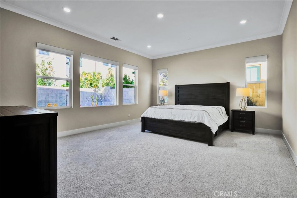 53 Chasma Irvine, CA 92618 - Photo 11 of 40