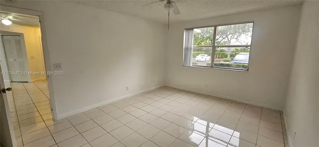 $2,000 | 9001 Wiles Road, Unit 1033, Coral Springs, FL 33067