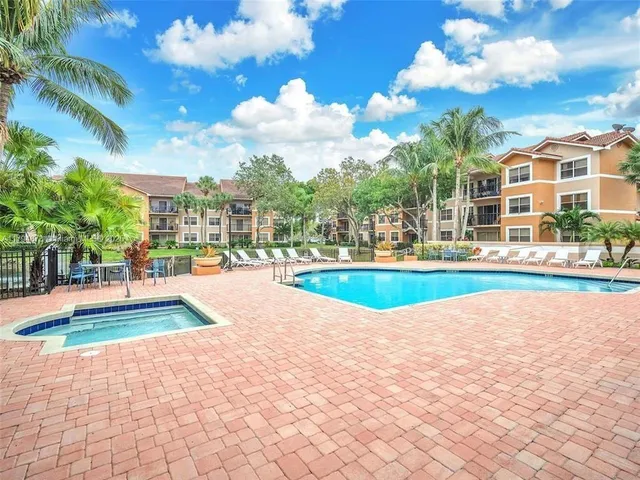 $2,000 | 9001 Wiles Road, Unit 1033, Coral Springs, FL 33067