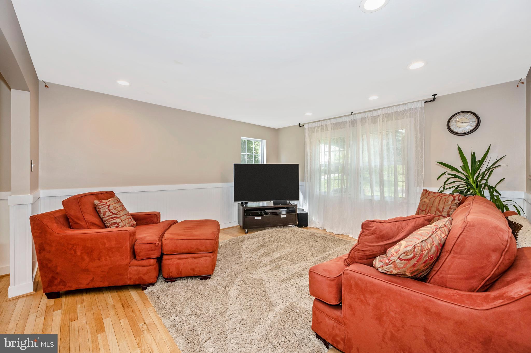 2233 Drury Road Silver Spring, MD 20906 - Photo 4 of 52 Gallery Image 4