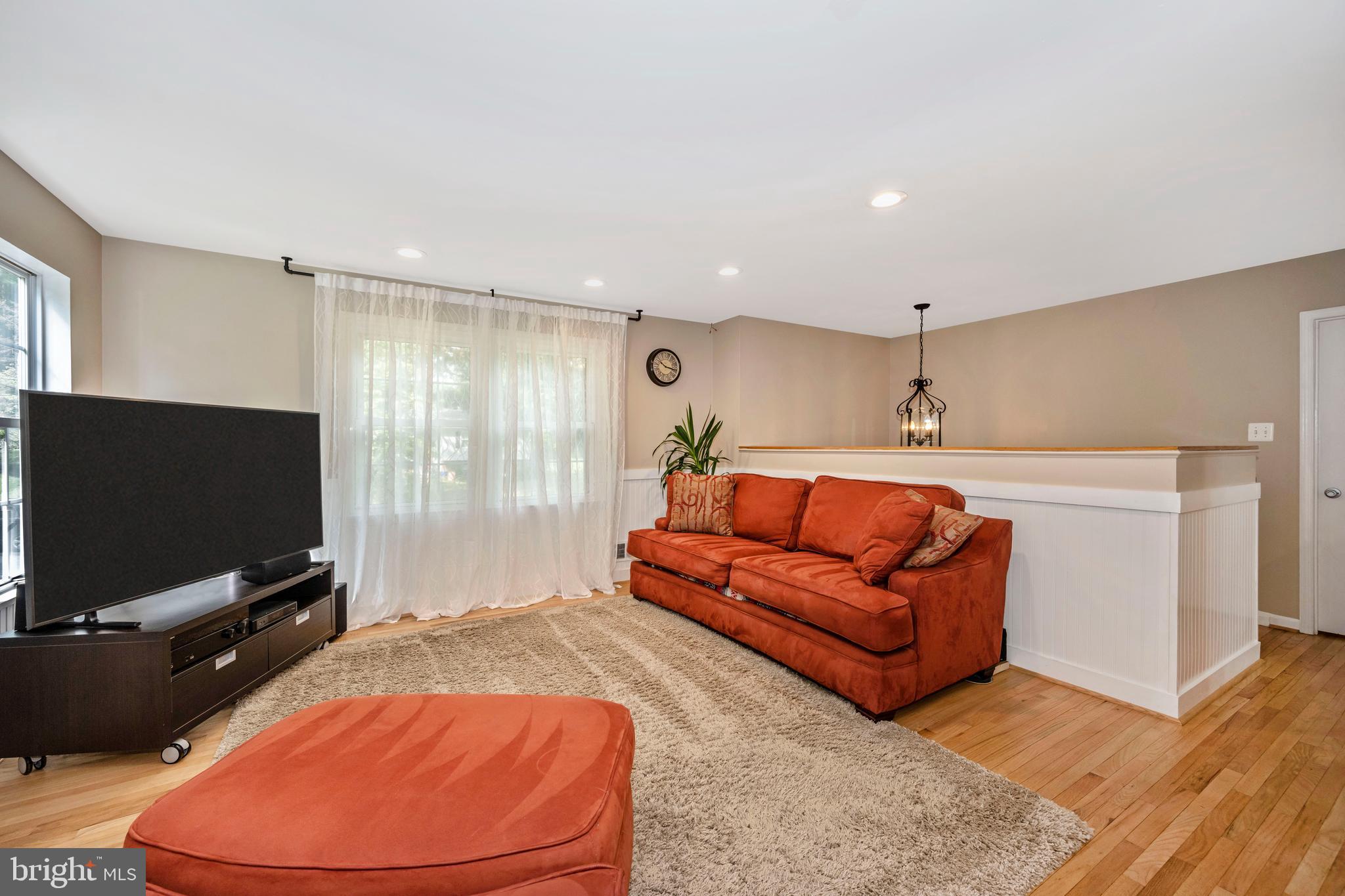 2233 Drury Road Silver Spring, MD 20906 - Photo 5 of 52 Gallery Image 5