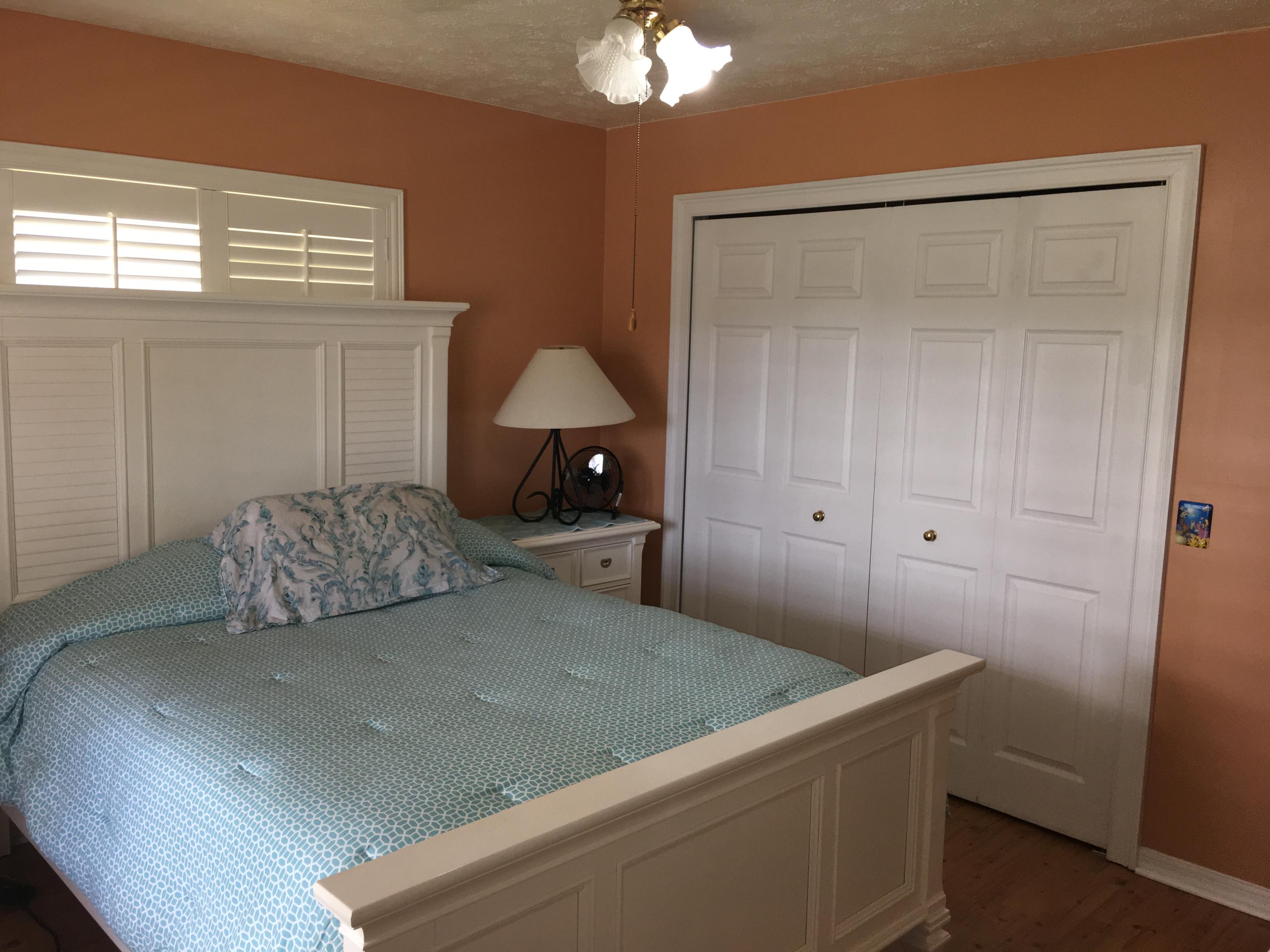 1102 West Weatherbee Road Fort Pierce, FL 34982 - Photo 16 of 17 IMG_8177