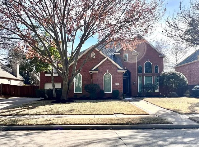 $3,800 | 615 Fallbrook Drive, Flower Mound, TX 75028